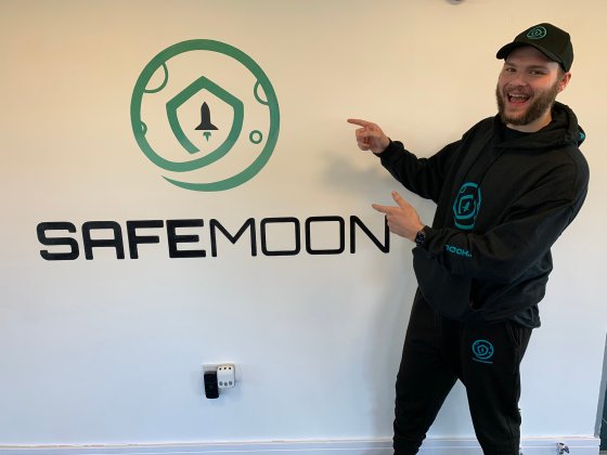 SafeMoon CEO klar til retssag trods DOJ Crypto Memo.