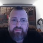 Hoskinson siger, at Cardano er klar uden ham og begiver sig ud på en højrisiko-tur.
