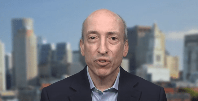 Gary Gensler går fuldt ind for Bitcoin Maximalist i sit første interview efter SEC-afgangen.
