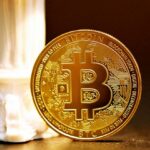 Bitcoin Konsolidering Tæt På $83.000 Kan Udløse Rally Efter Bullish MACD Kryds