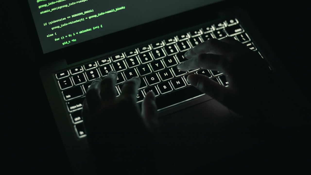 USA rejser tiltale mod iransk statsborger for at drive Nemesis Darknet-markedet.