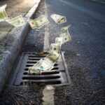 Spot Bitcoin ETFs Bløder 713 millioner dollars i den seneste uge - hvad sker der?