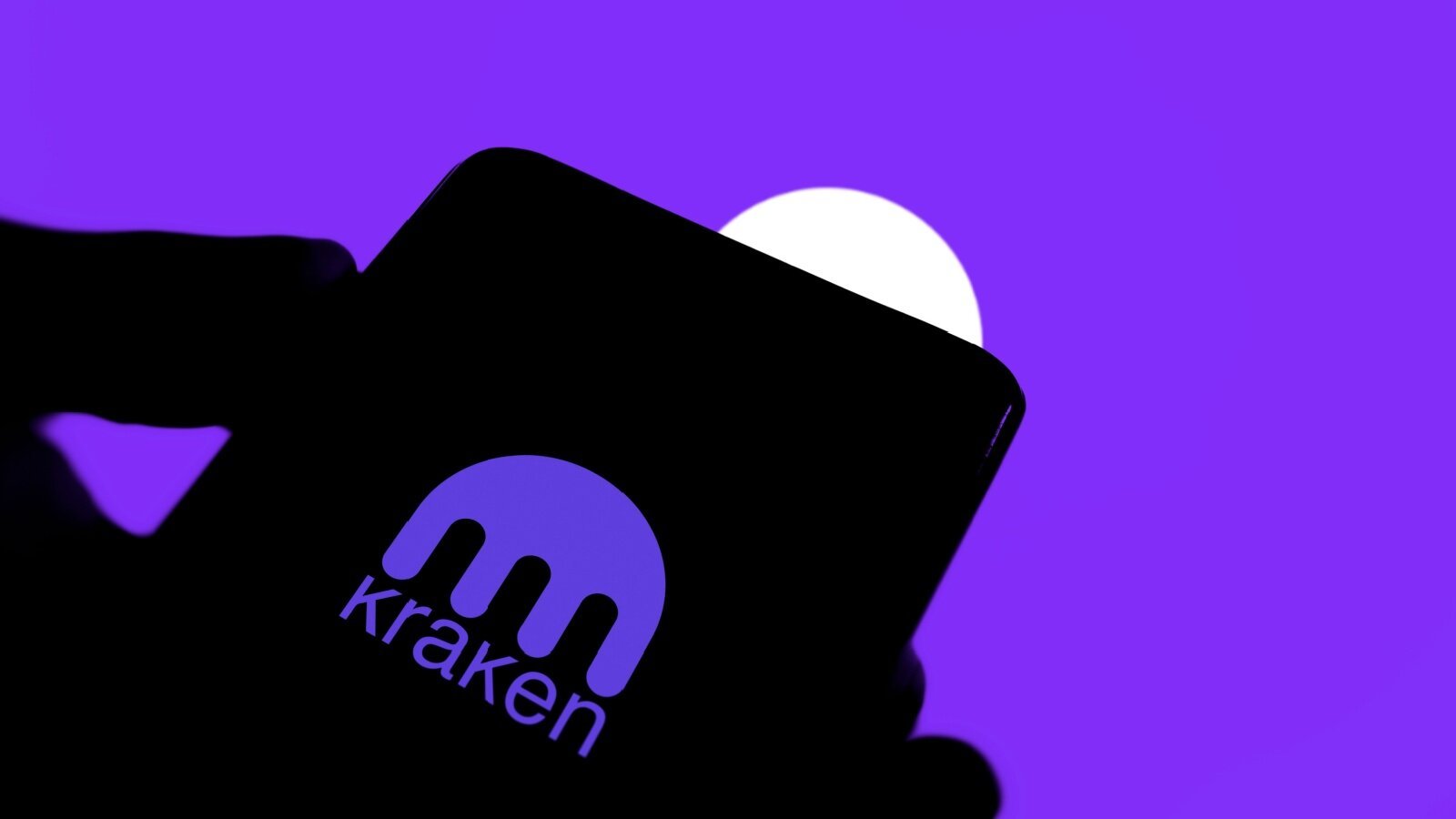 Kraken omorganiserer personalet, mens virksomheden forbereder sig til Wall Street-debuten.