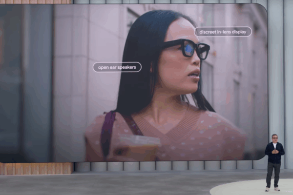 Google afslører Android XR-briller med Gemini AI-integration.