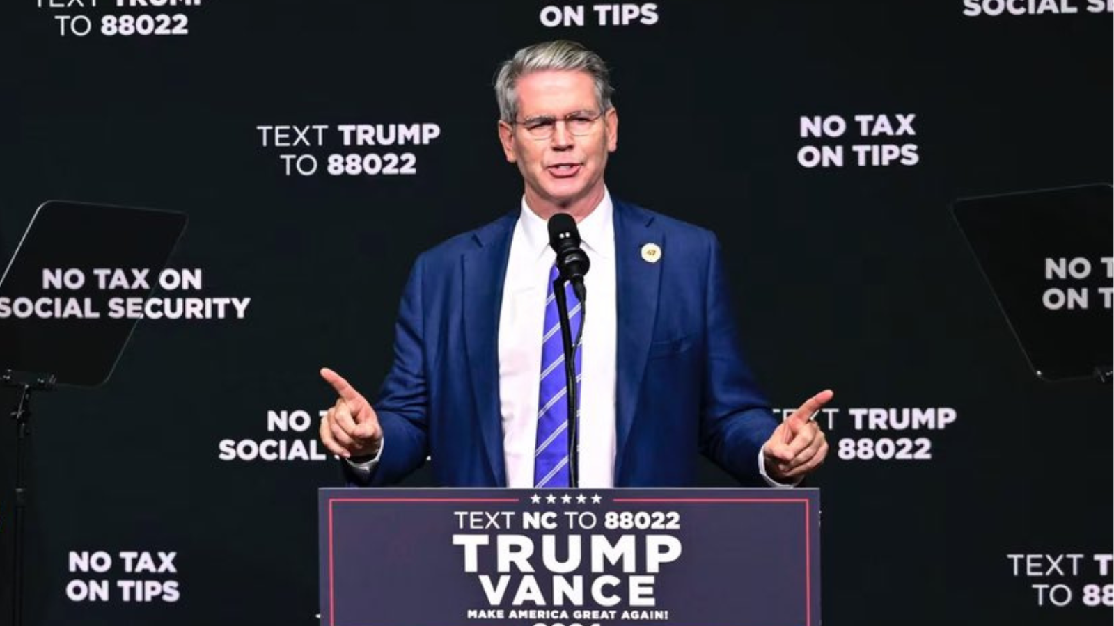 Finansminister Bessent kritiserer Senatet for at blokere GENIUS Stablecoin-lovforslaget.