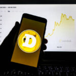 Dogecoin Descending Channel Breakout sætter prisen på $0,44 næste.