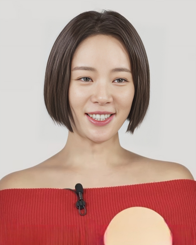 Syrkoreansk skuespiller Hwang Jung-eum står over for tilbageslag for at have underslået 3 millioner dollars for at købe kryptovaluta.