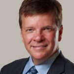 Verdens første faste gebyr Blockchain udpeger tidligere CFO for CitiGroup Finance.