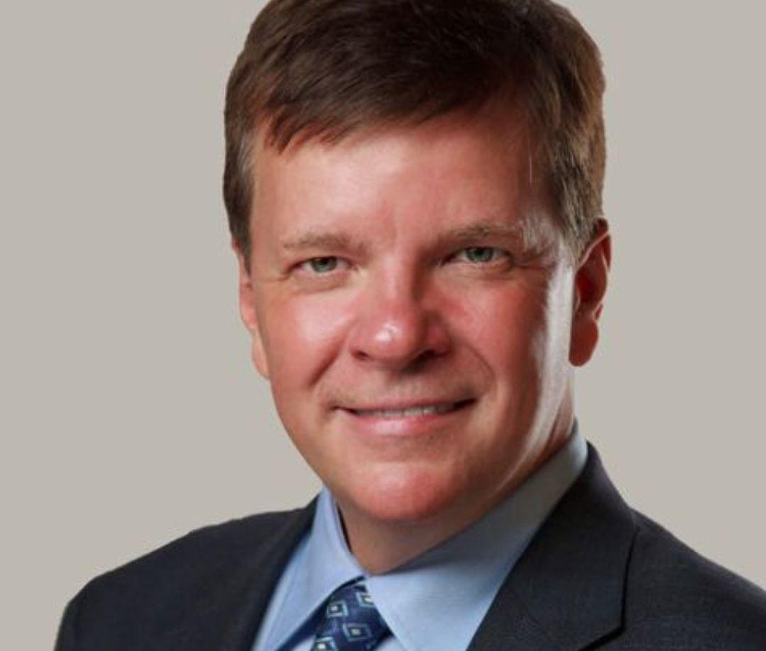 Verdens første faste gebyr Blockchain udpeger tidligere CFO for CitiGroup Finance.