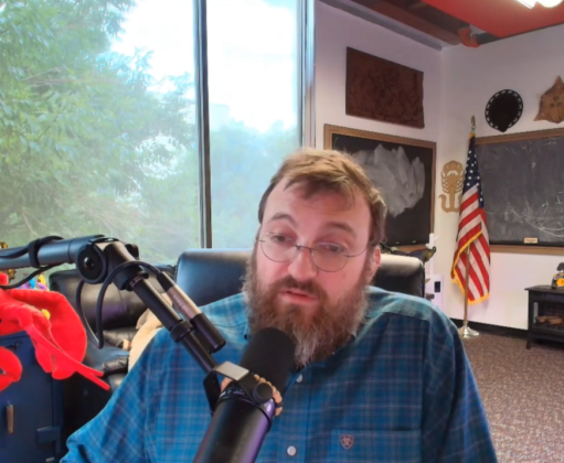 Cardano-stifteren driller med "flere dusin aftaler" denne sommer og efterår.