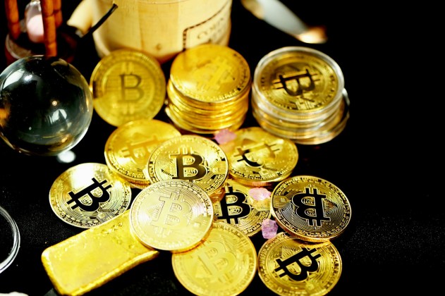 Færre Bitcoin-sælgere? Børsernes indbetalingsadresser falder til 8-års lavpunkt i et optimistisk tegn.