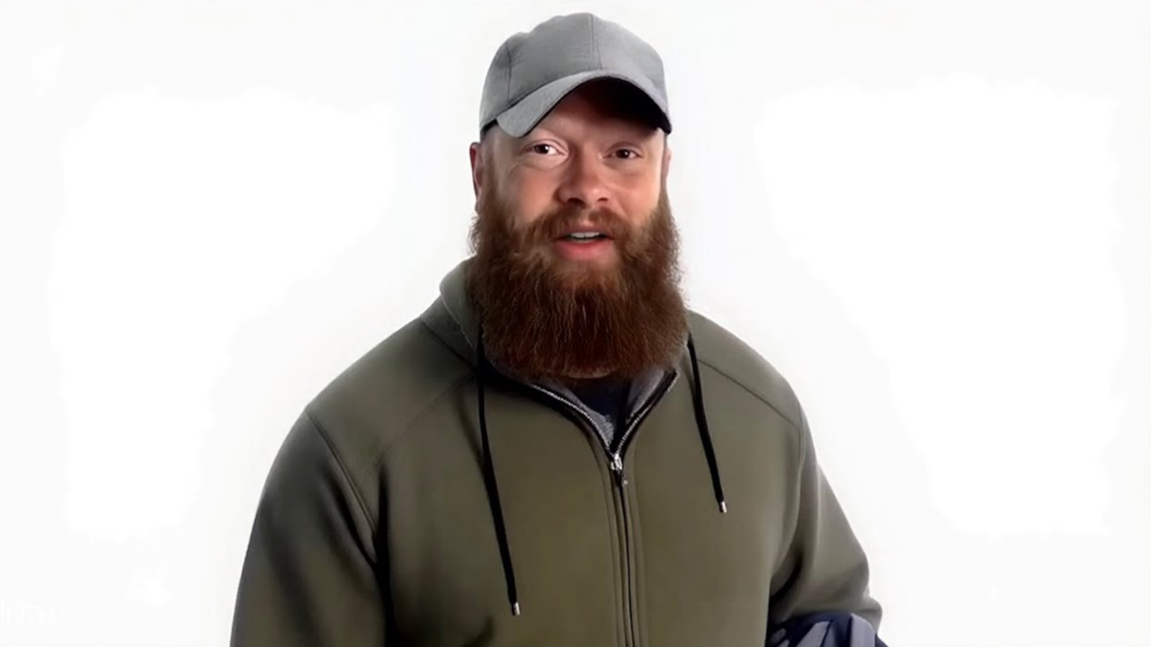 Tilbage fra de døde: Mand dræbt i vejvrede hændelse 'vidner' i retten.