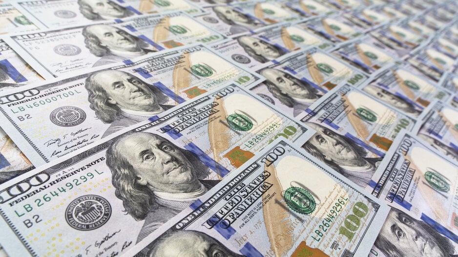 CoreWeave-indtægterne stiger på efterspørgsel efter AI, men tungt forbrug påvirker overskuddet.